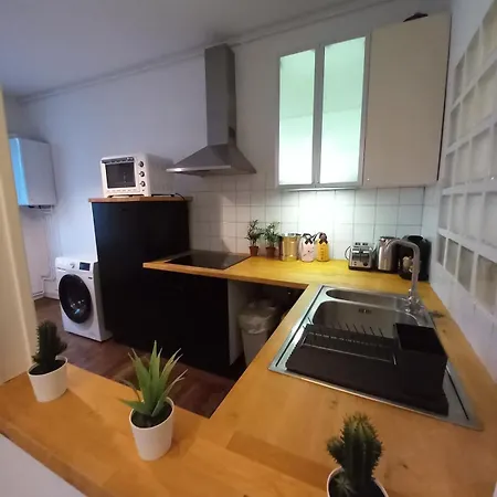 Bango, Art Et Elegance, Proche Centre Apartment *