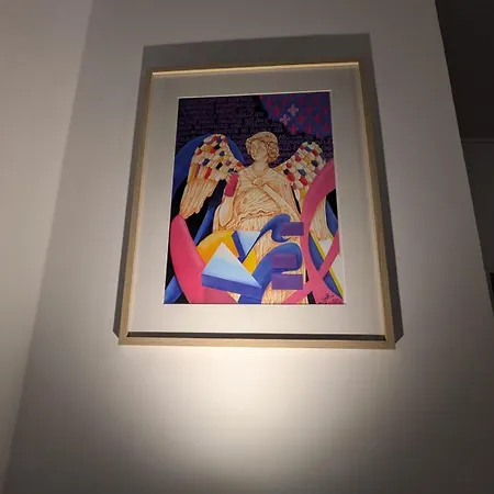 Bango, Art Et Elegance, Proche Centre Реймс
